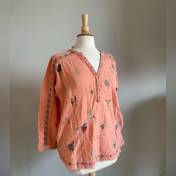 Johnny Was Tops - Johnny Was Pete&Greta | Coral Embroidered Blouse - S